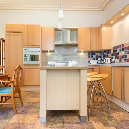 3 Bed In Sz168 Holiday home *